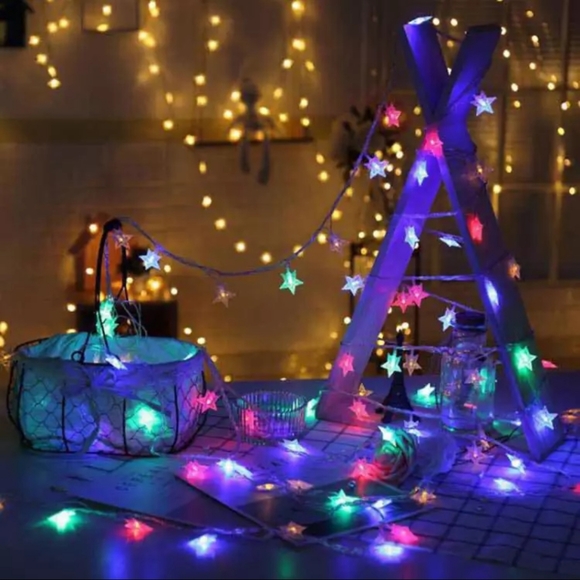 Solar powered Christmas/Party string lights - Picture 1 of 6